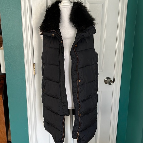 Zara Vest - Picture 7 of 12